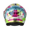 CASCO DE MOTO SHAFT SH-226SP POWERPUFF BLANCO + MICA TRANSPARENTE DE REGALO 🎁 EDICIÓN LIMITADA🔥 El casco SH-226SP de la marca Shaft es una edición limitada en colaboración con Cartoon Network, diseñada para los fanáticos de la animación que buscan estilo y seguridad en la carretera. Detalles: Carcasa de ABS: Fabricada con termoplástico de alta resistencia, proporciona una protección sólida en caso de impacto. Tecnología SAT: El interior del casco está equipado con la tecnología de absorción de impactos para una protección efectiva durante la conducción. Tapizado de lujo personalizado: Fabricado en tela 100% de poliéster con propiedades antibacterianas, ofrece una comodidad y ajuste excepcionales para el usuario. Visor de policarbonato con protección UV y anti-scratch: Ofrece una visión clara y protegida durante la conducción, además cuenta con un visor interior abatible para adaptarse a diferentes condiciones de luz. Ventilaciones superiores regulables: Permiten una circulación de aire personalizada para mantener la cabeza fresca y seca en todo momento. Salidas posteriores fijas: Permiten la evacuación eficiente del aire al interior del casco, proporcionando una ventilación óptima. Sistema de broche micrométrico ajustable: Asegura un cierre seguro y un ajuste personalizado para cada usuario. Preparado para intercomunicador: Listo para integrar un sistema de intercomunicador para una experiencia de conducción conectada. Compatible con Pinlock: Permite la integración del Pinlock (no incluido) para mantener una visión clara en condiciones de humedad. Certificaciones de seguridad: Cumple con la norma europea ECE-R 2206 y Decreto Supremo N° 231, de 2000 de Ministerio de Transportes y Telecomunicaciones de Chile. Sistema de SOS de remoción rápida de acolchado en caso de accidentes: Permite una atención rápida en caso de emergencia. Incluye: Visor transparente y visor de color. Alerón trasero. Kit de repuestos para el sistema de fijación del visor. Funda protectora. El casco SH-226SP de Shaft es una excelente opción, ofreciendo una experiencia completa y segura para los motociclistas