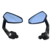 ESPEJO DE MOTO PARA PUÑOS ANTIRREFLEJOS 🔥 Descripción: Espejo para manillar de moto con carcasa metálica, diseñado específicamente para motos naked. Este espejo deportivo cuenta con un tratamiento antirreflejo, garantizando una visión clara y segura en cualquier condición de luz. Producto de alta calidad presentado en caja. Características: Diseño deportivo ideal para motos naked. Tratamiento antirreflejo en el espejo para mayor seguridad. Carcasa metálica resistente. Compatible con la mayoría de los manillares de moto. Producto de alta calidad en empaque original.