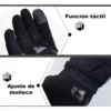 GUANTES LARGOS IMPERMEABLES🔥 Estos guantes para motocicleta están diseñados para ofrecer protección y comodidad en climas fríos o húmedos. Su resistencia al agua y al viento mantiene tus manos cálidas y secas, mientras que su construcción robusta asegura la protección en caso de caídas. Detalles: Resistencia al Agua y Viento: Protege tus manos en condiciones adversas, manteniéndolas secas y cómodas. Protección en Nudillos y Manos: Equipados con parches antideslizantes y acolchado adicional para una mayor seguridad. Función de Pantalla Táctil: Compatible con dispositivos de pantalla táctil en el dedo índice, permitiendo el uso del teléfono sin quitarse los guantes. Versatilidad: Adecuados para motocicletas y otros deportes al aire libre. Comodidad y Flexibilidad: Son flexibles, lavables y cuentan con correas en la muñeca para colgarlos fácilmente. Estos Guantes Largos Impermeables son la elección perfecta para cualquier motociclista que necesite un par de guantes confiables, cómodos y protectores en condiciones climáticas desafiantes