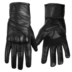 GUANTES LARGOS ARMAD ELISA PARA MUJER 🔥 Descubre la elegancia y protección con los guantes para motociclista Armad Gear, modelo Elisa. Diseñados específicamente para mujeres, estos guantes combinan estilo y funcionalidad para ofrecer una experiencia de conducción óptima. Detalles: Protecciones Rígidas: Protecciones en los nudillos para una mayor seguridad durante la conducción. Paneles Touch: Paneles táctiles en los dedos índice y pulgar para uso conveniente de smartphones. Ajuste Seguro: Correa con velcro en la muñeca para un ajuste personalizado y cómodo. Resistencia Adicional: Doble capa de cuero en la palma para mayor durabilidad y resistencia al desgaste. Ideal para Climas Fríos: Perfectos para otoño e invierno, ofreciendo calor y protección en condiciones frías. Fabricación de Calidad: Hechos en Pakistán con materiales de alta calidad para garantizar durabilidad. Los guantes Armad Gear Elisa para mujer ofrecen un equilibrio perfecto entre elegancia, confort y protección en cada viaje.