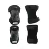 Rodilleras y Coderas Marca ProBiker 🔥 Las rodilleras y coderas ProBiker están diseñadas para ofrecer una protección superior gracias a su PVC de alta densidad, ideal para deportes extremos o situaciones de riesgo. Su diseño ergonómico y correas con velcro ajustable aseguran un ajuste preciso y cómodo para cada usuario. Detalles: Protección robusta de PVC de alta densidad. Correas con velcro ajustable para un ajuste personalizado. Diseño cómodo y ergonómico para un uso prolongado. ProBiker asegura calidad y confianza en cada movimiento.