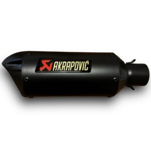 TUBO DE ESCAPE AAA AKRAPOVIC NEGRO 🔥 ¿Para qué sirve un escape de moto? Un escape deportivo sirve para que otros conductores puedan notar nuestra presencia en la carretera gracias al sonido perceptible que produce. Además, algunos escapes tienen un diseño deportivo que le da un aspecto más atractivo a la motocicleta. Especificaciones Largo: 32,5cm Entrada: 51mm con reductor hasta 35mm Cuenta con Abrazadera, pernos y resortes de fijación Acople reductor