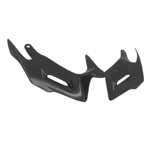 Diseñado para mejorar el estilo aerodinámico de tu Yamaha R3, este alerón frontal o winglet ofrece una apariencia más agresiva y deportiva. Su diseño se integra perfectamente con las líneas de la moto, añadiendo un toque distintivo. Compatibilidad: Yamaha R3 Este alerón es una excelente opción para los entusiastas que buscan personalizar su motocicleta, logrando un look más llamativo y estilizado.