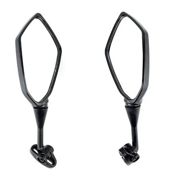 Espejos Cortos para Carenado  Mejora la estética y seguridad de tu moto con estos espejos cortos para carenado, diseñados para un estilo deportivo. Detalles: Material Duradero: Hechos de plástico ABS de alta resistencia, garantizando durabilidad y resistencia al uso diario. Cristales Convexos: Proporcionan una mayor claridad y un campo de visión más amplio, aumentando la seguridad al conducir. Ajustables a 360 Grados: Ofrecen flexibilidad para ajustar el ángulo de visión según tus necesidades. Fácil Instalación: Incluyen bases, gomas de bases y tornillos, listos para instalar en tu moto sin complicaciones. Estos espejos combinan estilo y funcionalidad, siendo una excelente opción para personalizar y mejorar tu experiencia de conducción.