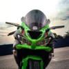 ESPEJO TIPO ALERÓN PARA MOTOS DEPORTIVAS🔥 Mejora la estética y aerodinámica de tu moto con estos espejos tipo alerón diseñados para motos deportivas. Fabricados con materiales de alta calidad, ofrecen un diseño moderno y funcional que se adapta a cualquier moto deportiva, brindando un estilo único y mejorando la visibilidad. Incluye: Pernos de instalación. Gomas de amortiguación. Llave Allen. Estos espejos tipo alerón son la elección perfecta para motociclistas que buscan combinar estilo y funcionalidad en sus motos deportivas.
