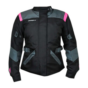 CHAQUETA SHAFT NOVA🔥 La chaqueta de cordura Shaft Nova está diseñada para proporcionar una combinación perfecta de estilo y funcionalidad, ofreciendo al motociclista una experiencia completa con detalles cuidadosamente pensados para garantizar comodidad y seguridad. Detalles: Marca: Shaft Modelo: Nova Ajuste Personalizado: Cintas ajustables con velcro en la cadera y correas con broche en el antebrazo para un ajuste seguro y cómodo. Almacenamiento Seguro: Bolsillos delanteros con cierre para mantener tus pertenencias seguras durante tus viajes. Protección Invernal: Forro interior con dos bolsillos, ideal para mantenerte abrigado en condiciones frías. Seguridad Certificada: Protecciones desmontables y certificadas para garantizar una mayor seguridad en cada travesía. Ajuste en Mangas: Velcro en las mangas para adaptarse a tus preferencias y necesidades. Visibilidad Mejorada: Aplicaciones reflectantes en la chaqueta para aumentar la visibilidad durante la conducción nocturna. La chaqueta Shaft Nova es el equilibrio perfecto entre estilo, confort y seguridad, ideal para cualquier motociclista que busque un equipamiento confiable para sus aventuras.